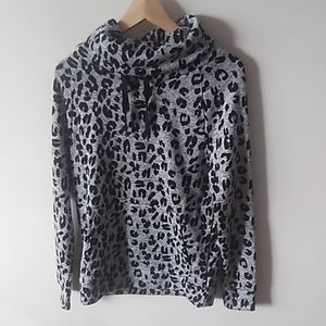 Brand New Derek Heart Sweather